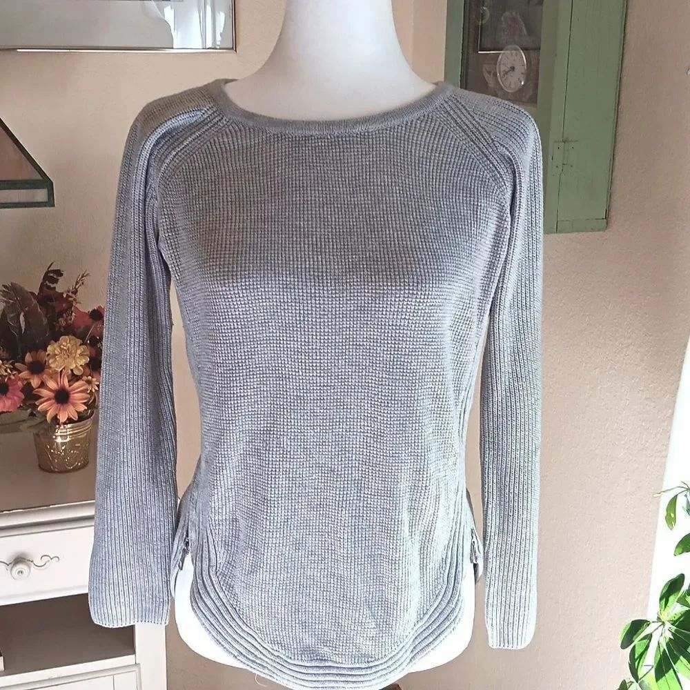 INC Internatioal Concepts Side Zip Waffle Knit Crew Neck Sweater Soft Girl